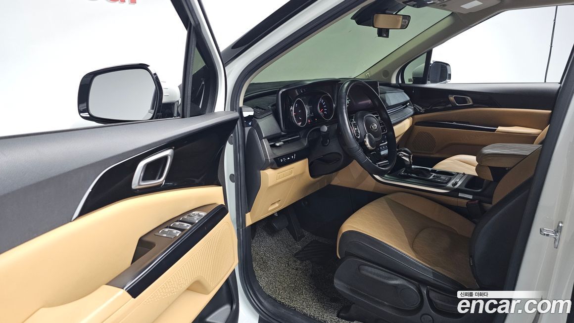 Kia Canival 2021