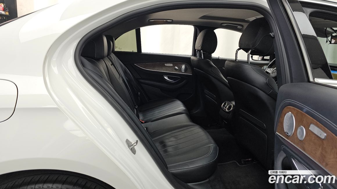 Mercedes-Benz E-Class 2018