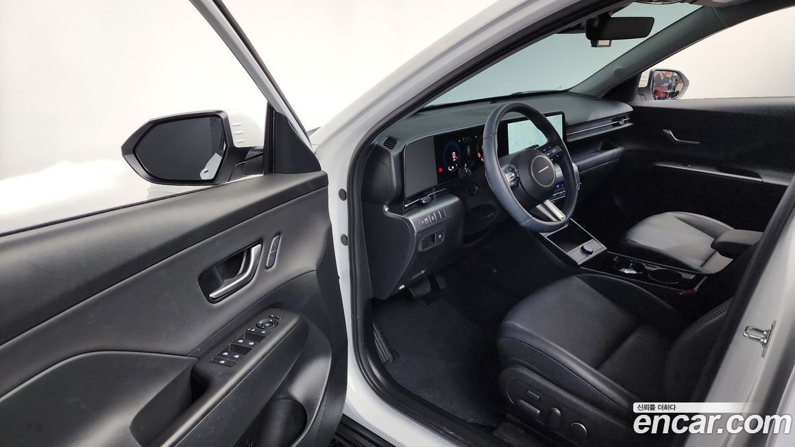 Hyundai Kona 2025