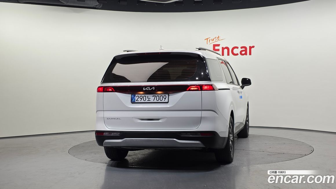 Kia Canival 2022
