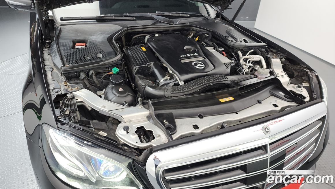 Mercedes-Benz E-Class 2020