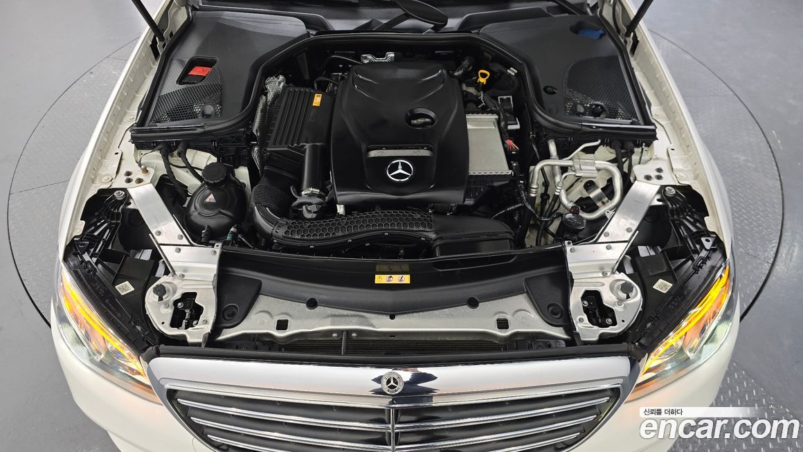 Mercedes-Benz E-Class 2018