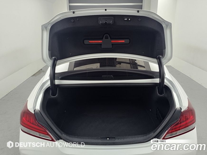 Genesis G70 2020