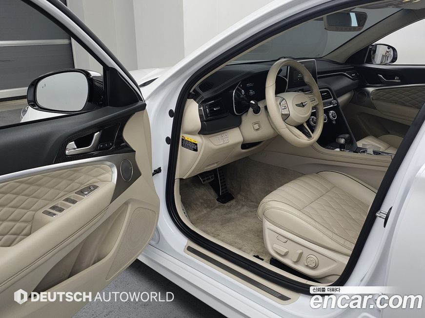 Genesis G70 2020