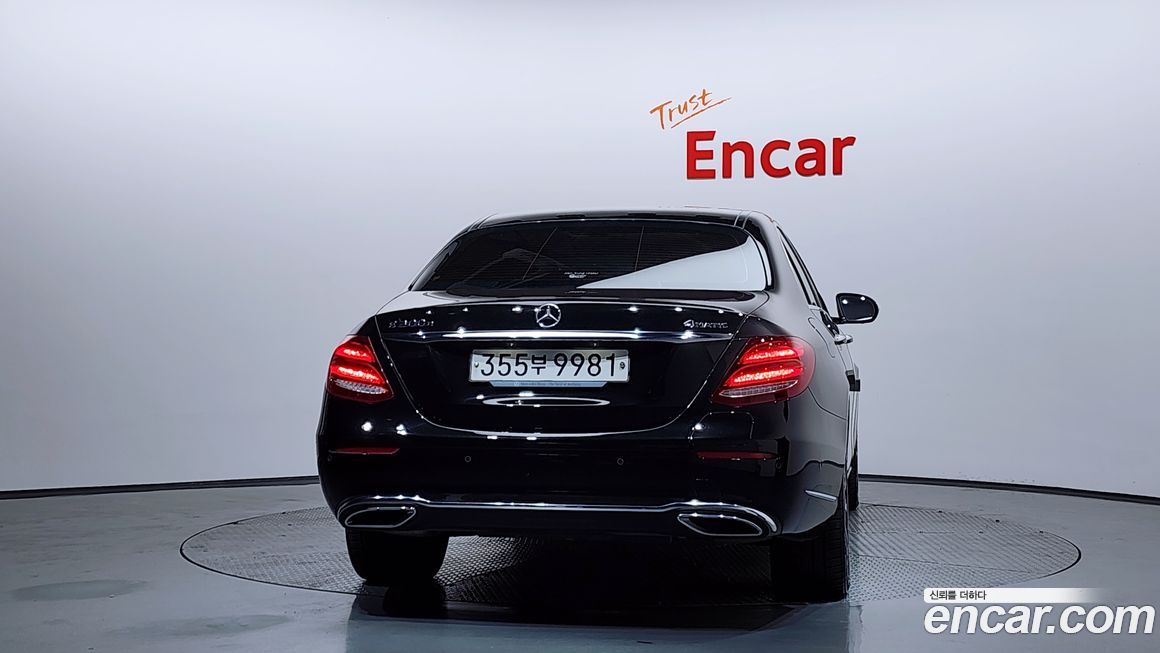 Mercedes-Benz E-Class 2020