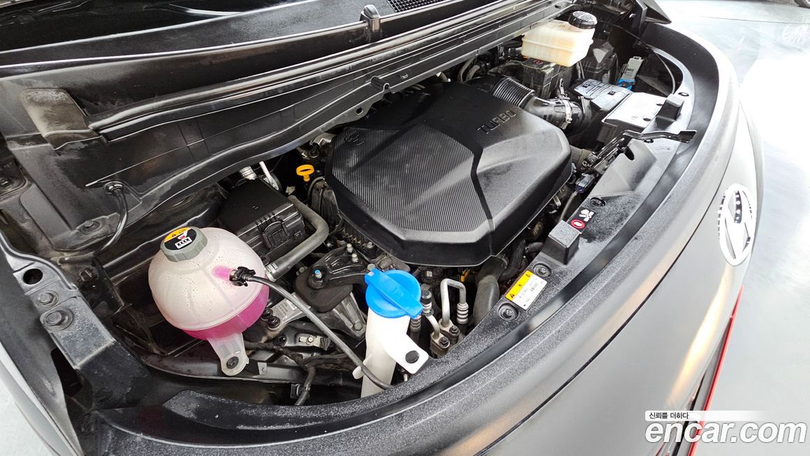 Hyundai Staria 2022