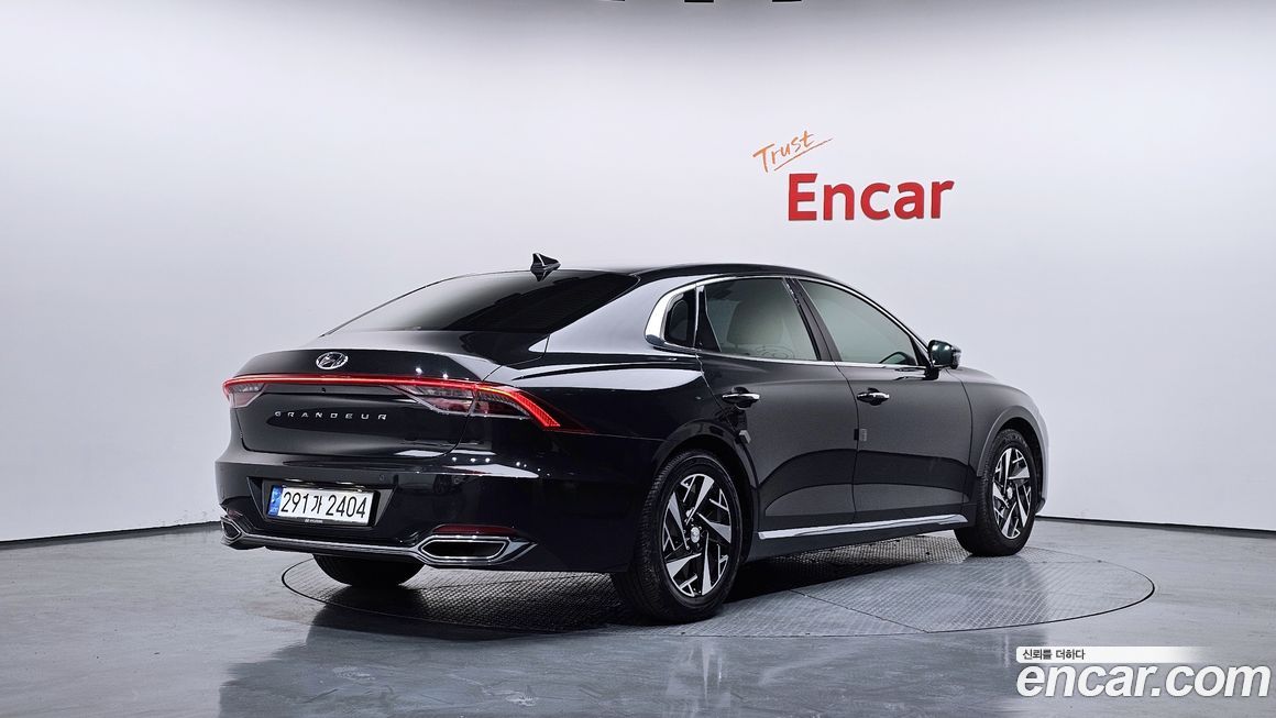 Hyundai Grandeur 2020