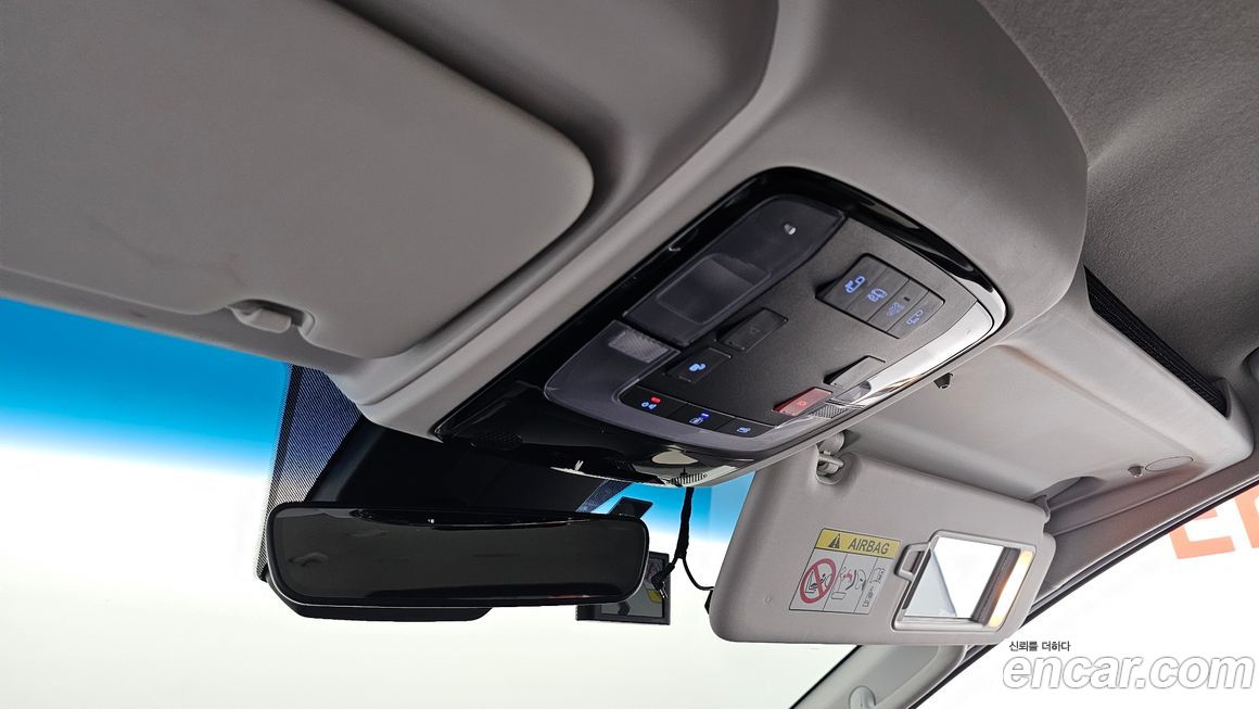 Hyundai Staria 2022