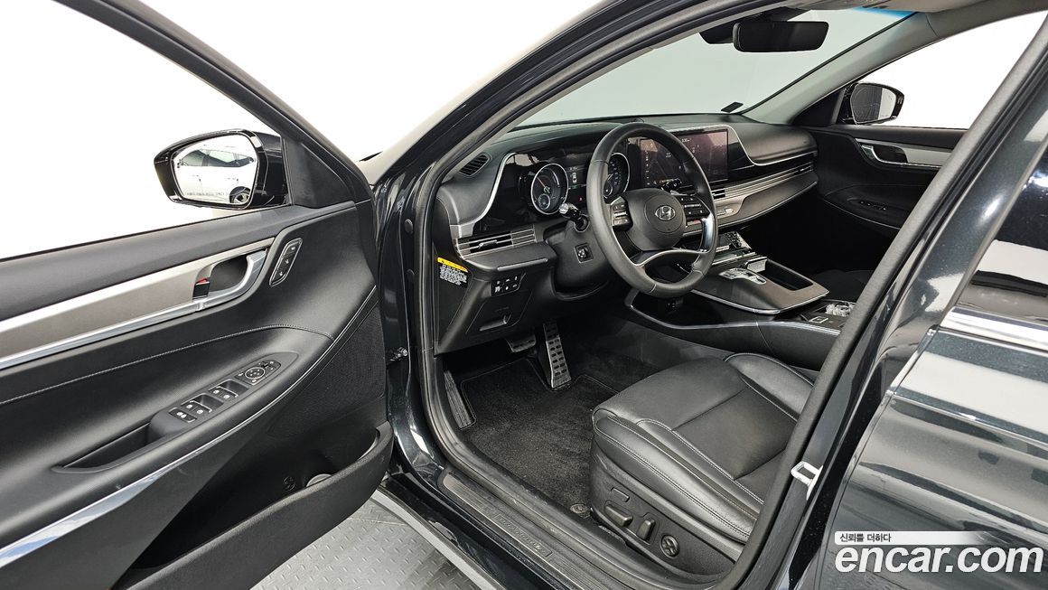 Hyundai Grandeur 2020