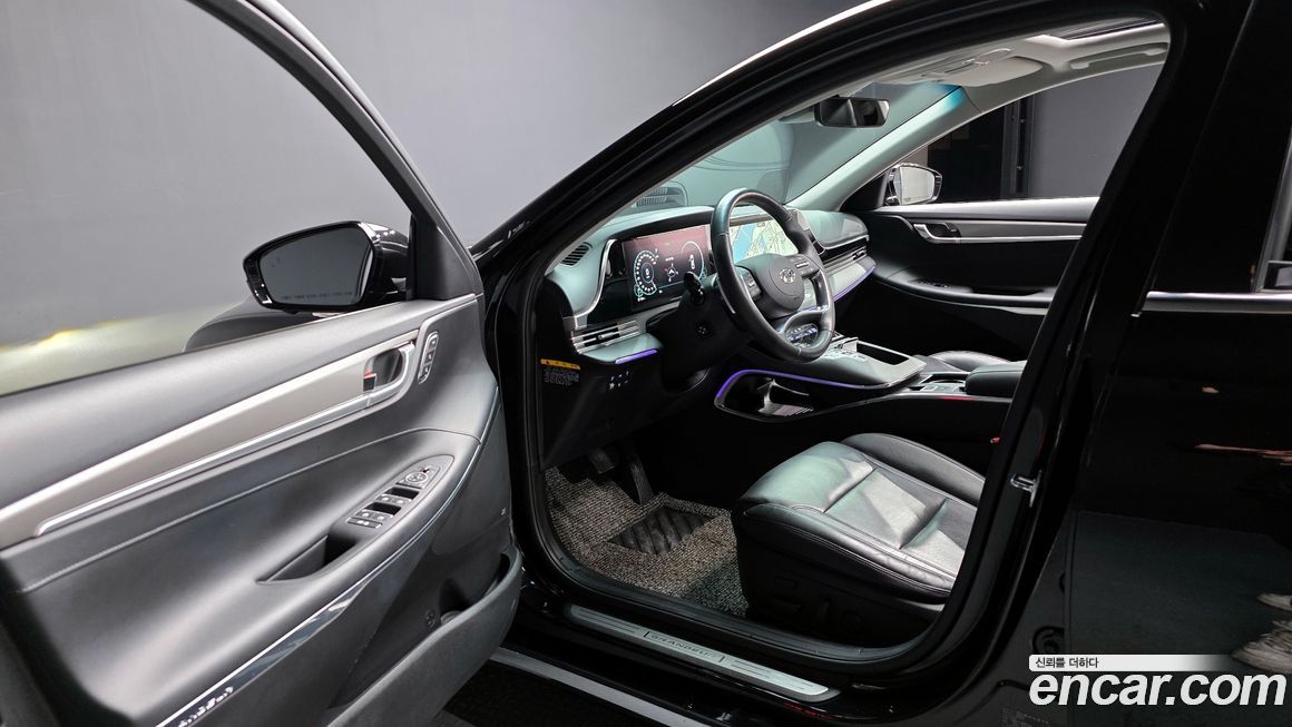 Hyundai Grandeur 2020