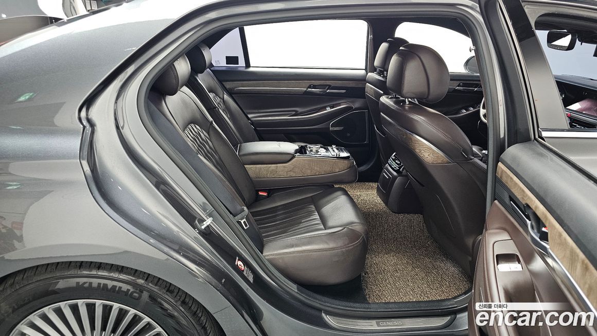 Genesis G90 2019