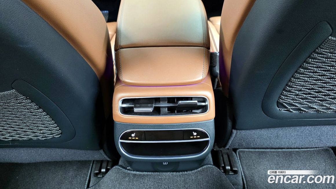 Genesis GV70 2021