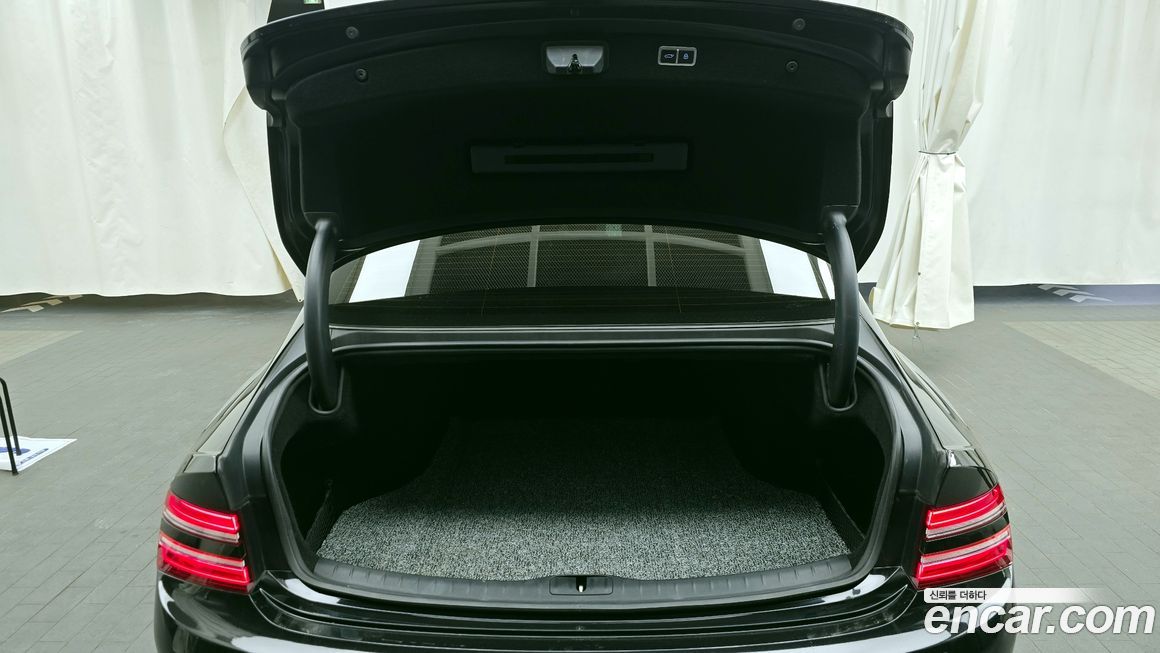 Genesis G80 2021