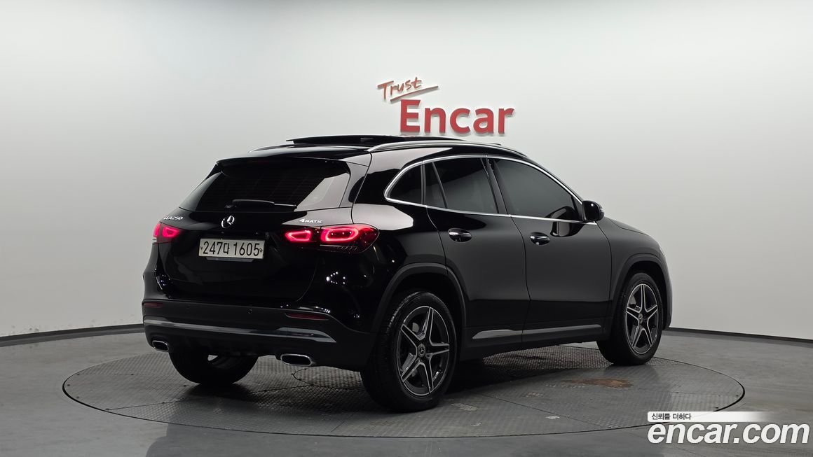 Mercedes-Benz GLA-Class 2020