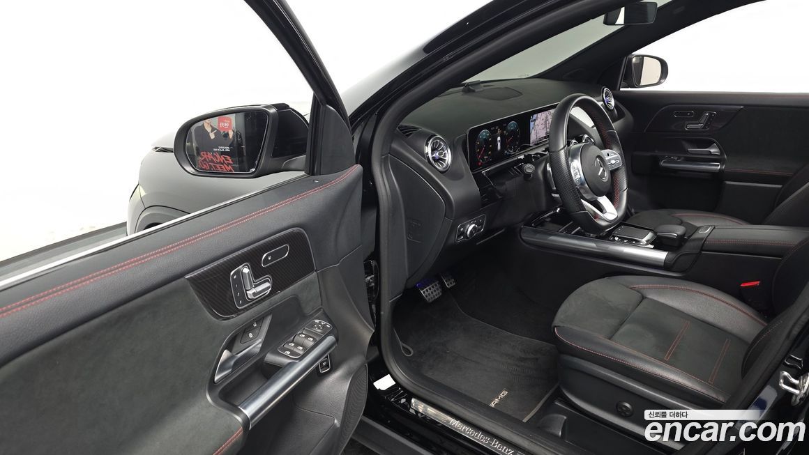 Mercedes-Benz GLA-Class 2020