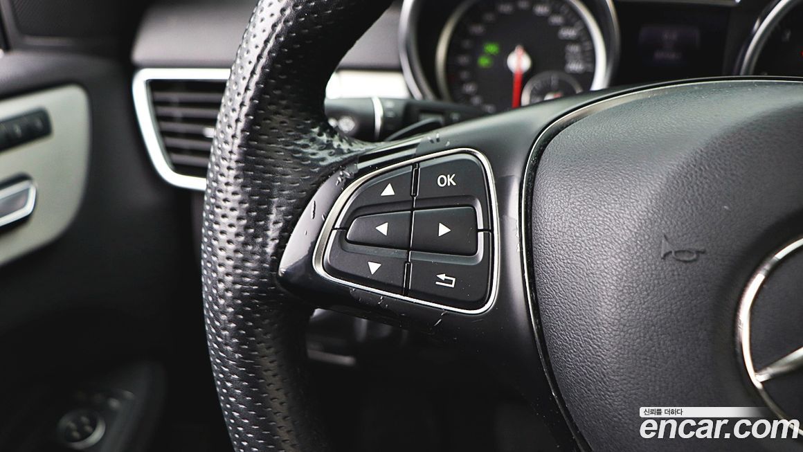 Mercedes-Benz GLE-Class 2018