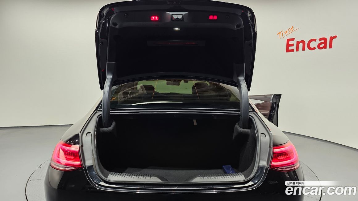 Mercedes-Benz CLS-Class 2019