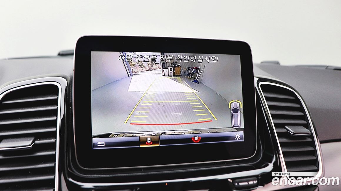 Mercedes-Benz GLE-Class 2018