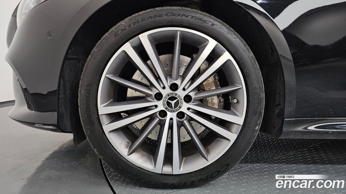 Mercedes-Benz CLS-Class 2019