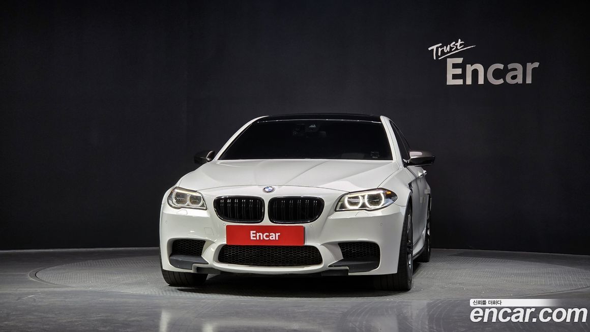 BMW M5 2016