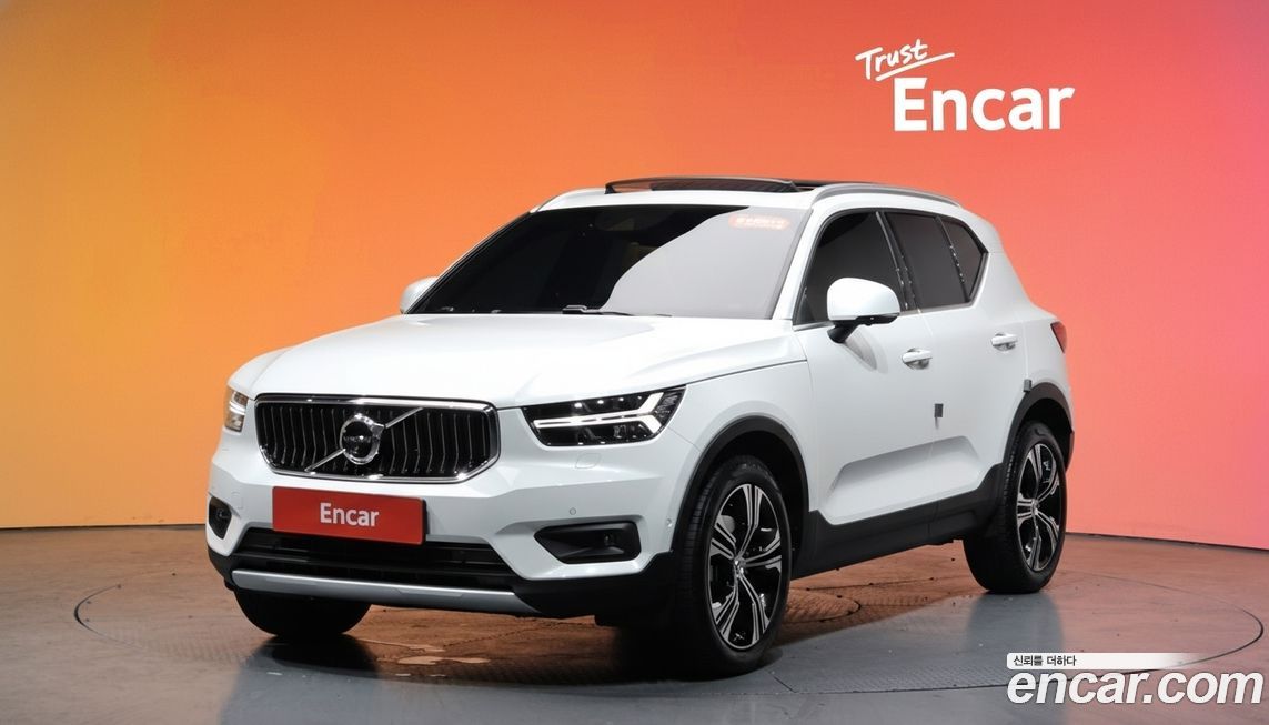 Volvo XC40 2021