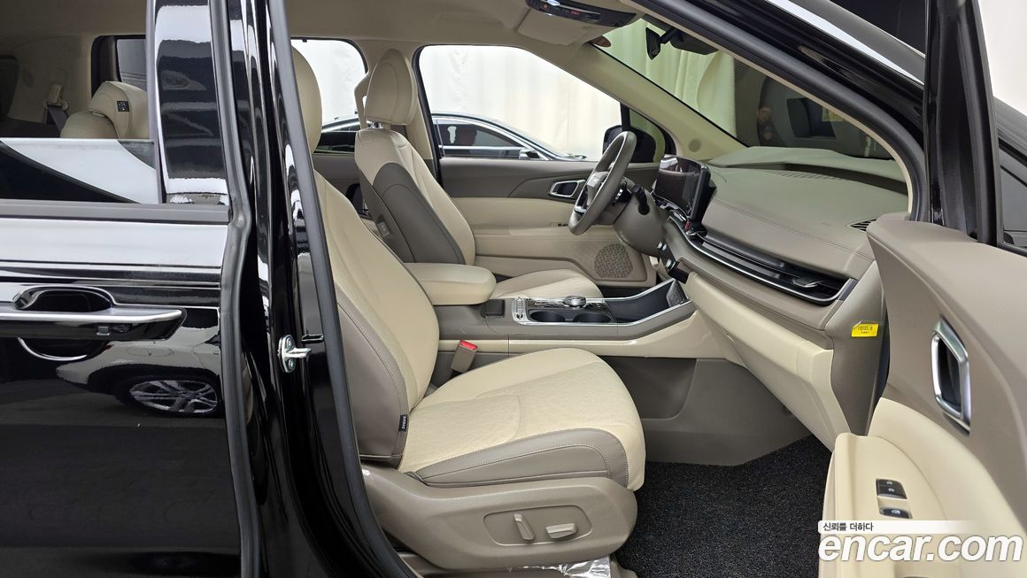 Kia Canival 2025