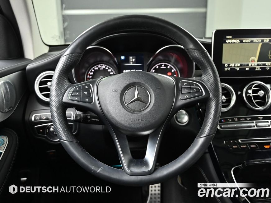 Mercedes-Benz GLC-Class 2019