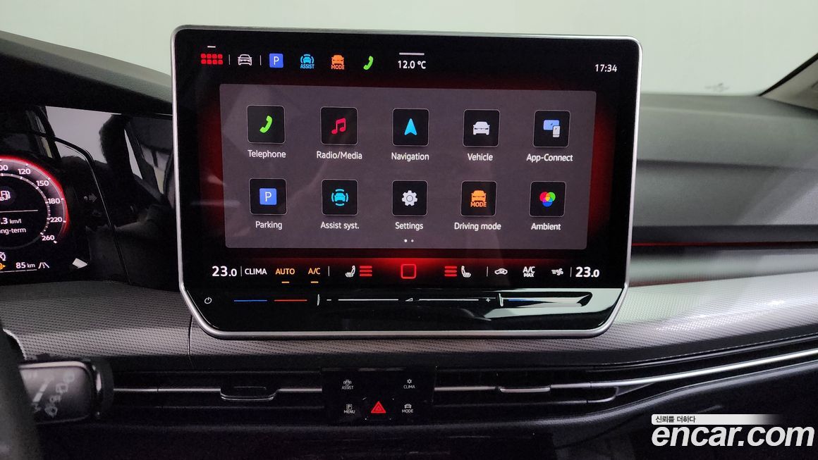 Volkswagen Golf 2025