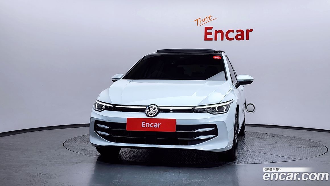 Volkswagen Golf 2025