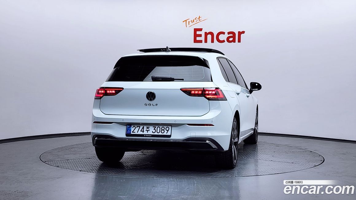 Volkswagen Golf 2025