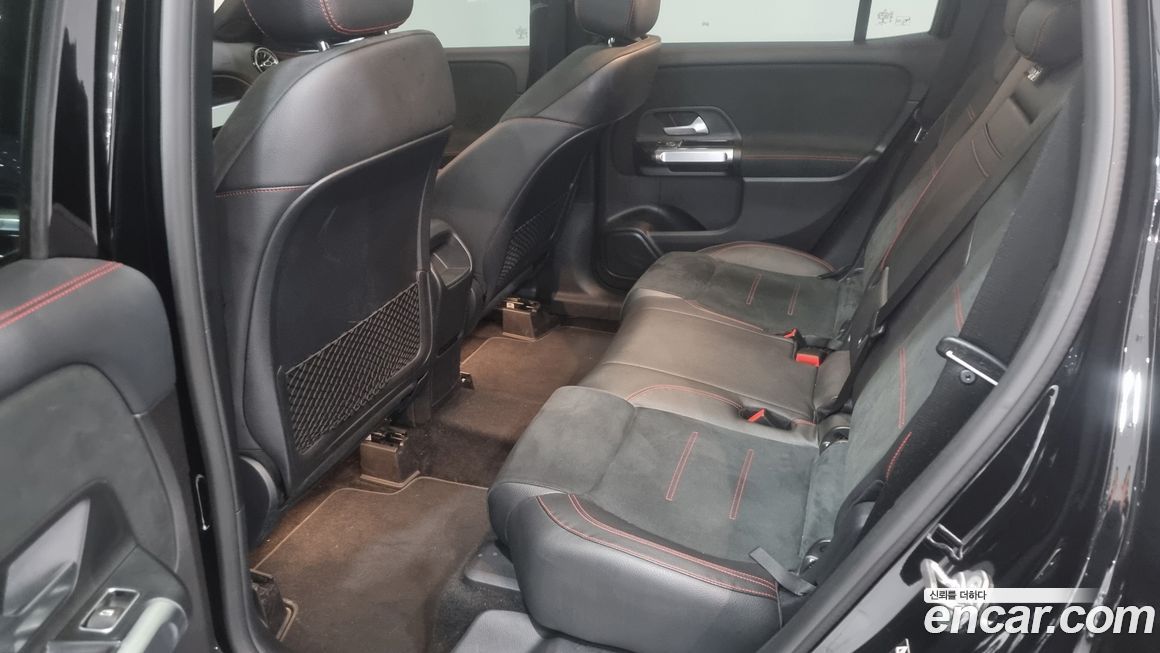 Mercedes-Benz GLB-Class 2020