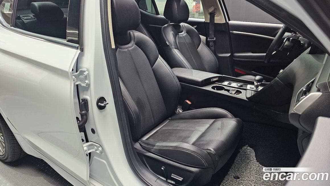 Genesis G70 2023