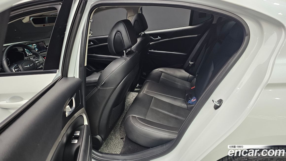 Genesis G70 2023