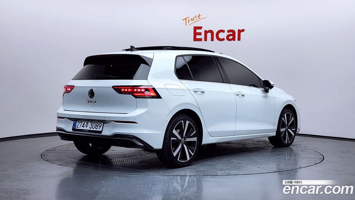 Volkswagen Golf 2025