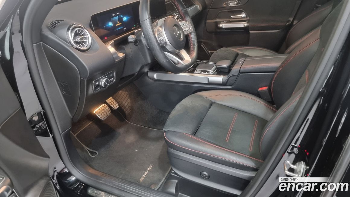 Mercedes-Benz GLB-Class 2020