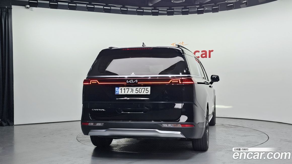 Kia Canival 2021
