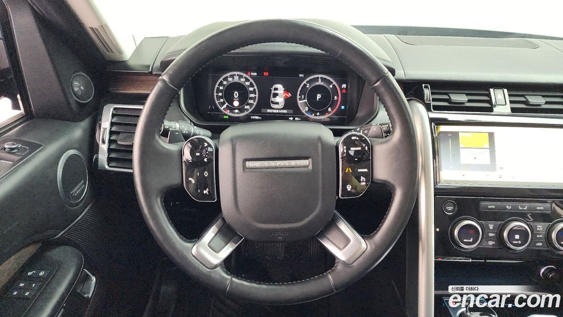 Land Rover Discovery 2019