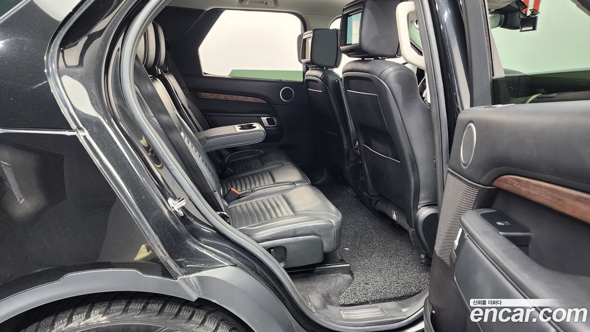 Land Rover Discovery 2019