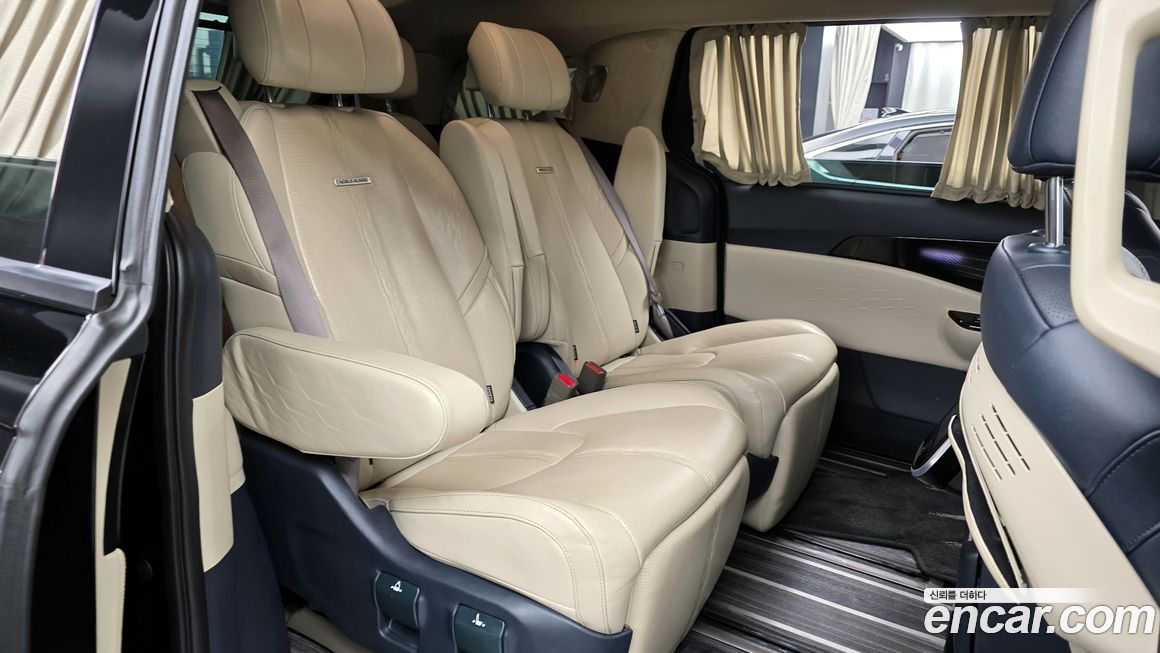 Kia Canival 2021
