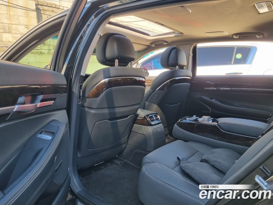 Genesis G90 2019