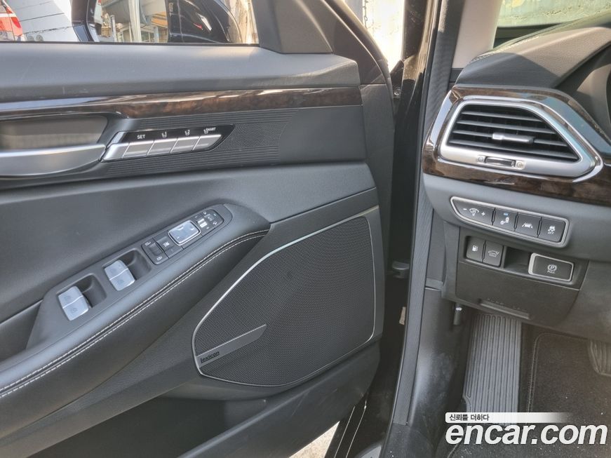 Genesis G90 2019