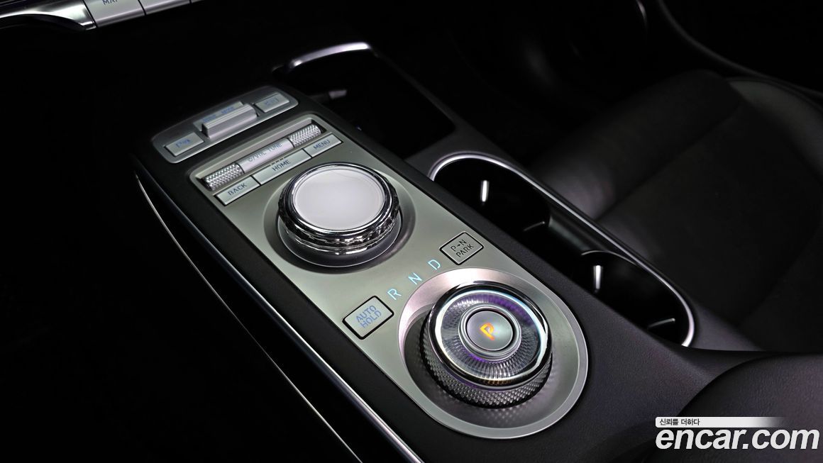 Genesis GV70 2022