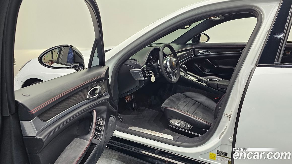 Porsche Panamera 2015