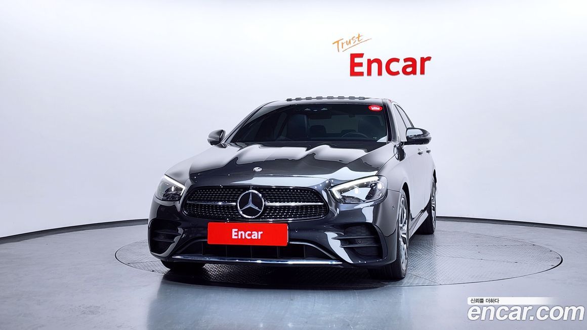 Mercedes-Benz E-Class 2021
