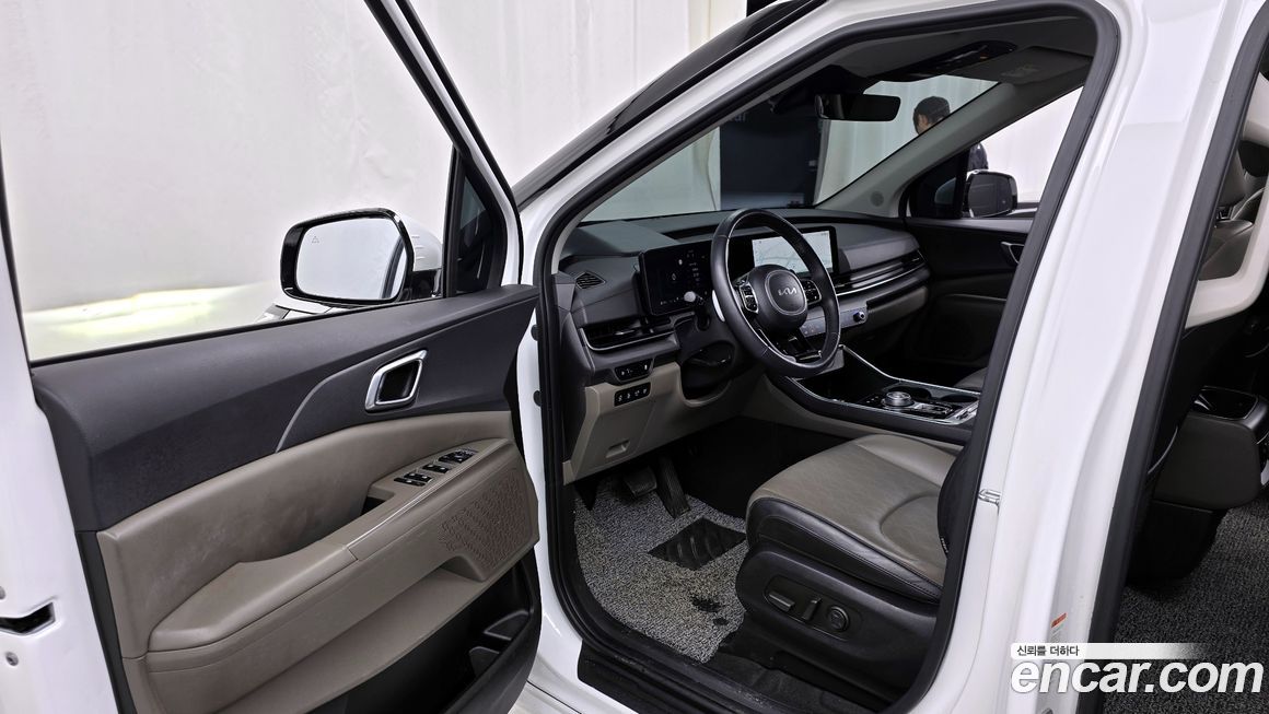 Kia Canival 2025