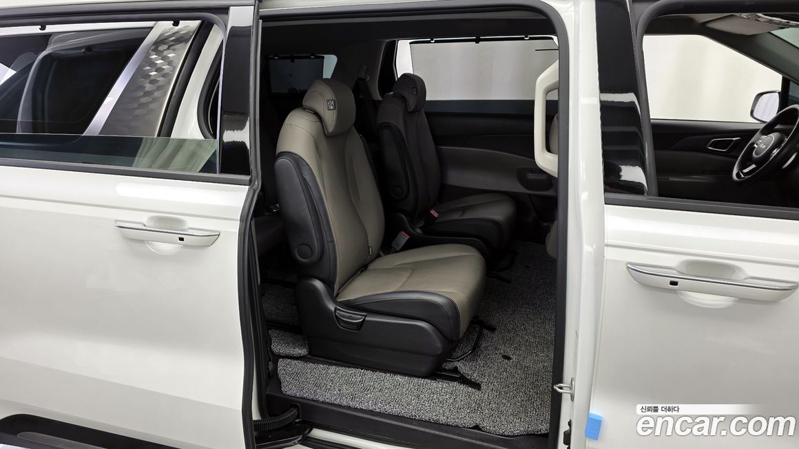 Kia Canival 2025