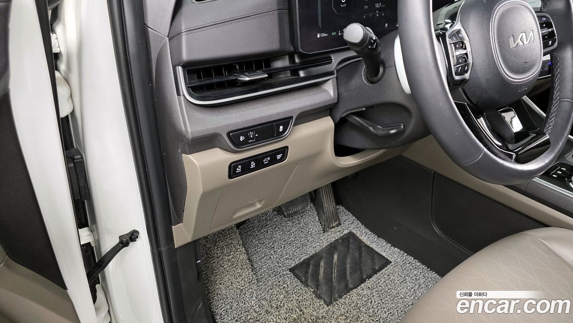Kia Canival 2025
