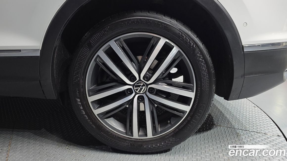 Volkswagen Tiguan 2021