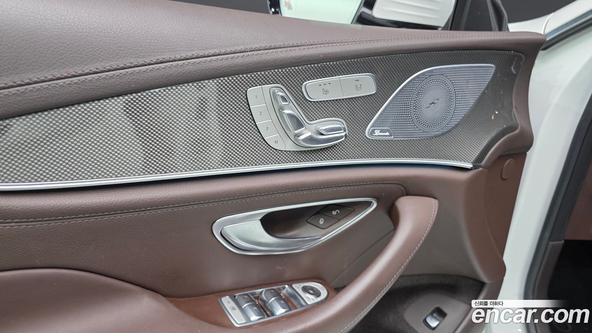 Mercedes-Benz CLS-Class 2020