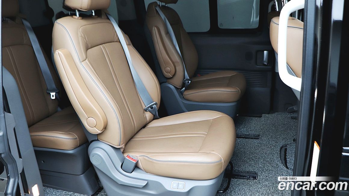 Hyundai Staria 2024